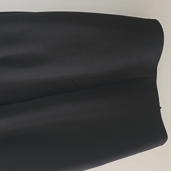 Calvin Klein Black Bodycon Dress with Gold Zipper Detail Sz 8 - Picture 8 of 8